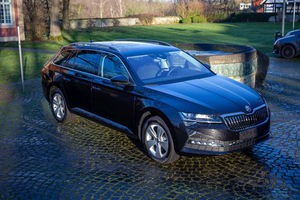 Autohaus Lenz GmbH & Co.KG ŠKODA SUPERB COMIB iV STYLE